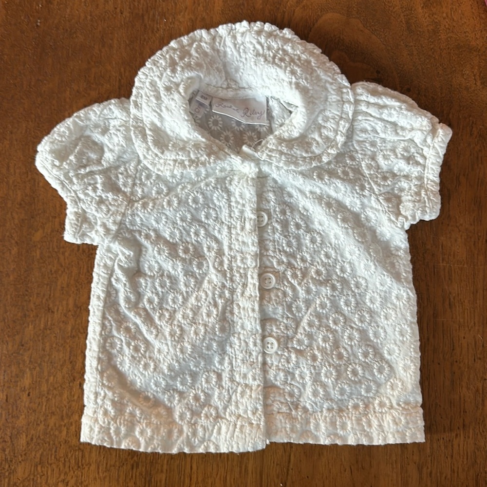 White embroidered blouse - 6m